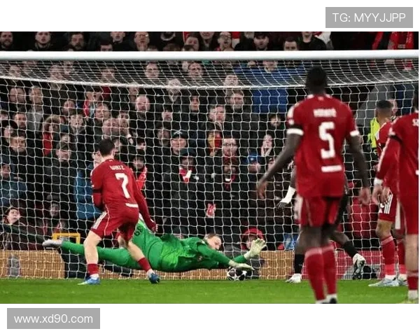 门将接连受伤球队困境显现